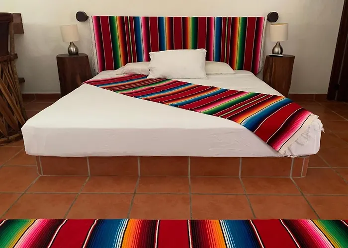 Hotel Lo Nuestro Petit 3*