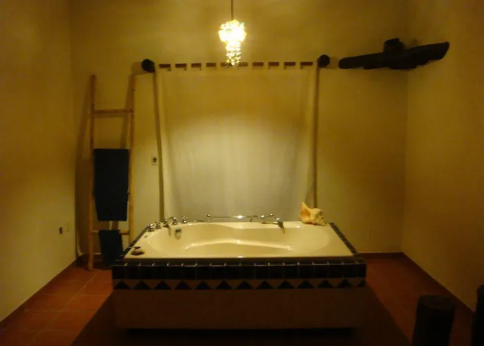 Hotel Lo Nuestro Petit