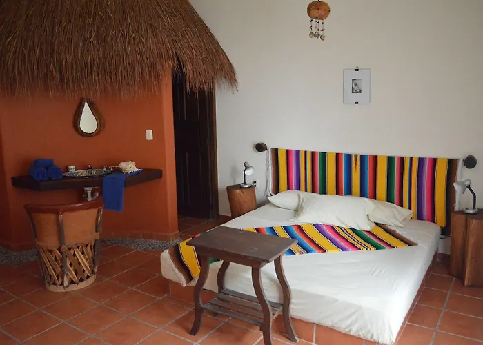 Hotel Lo Nuestro Petit 3*
