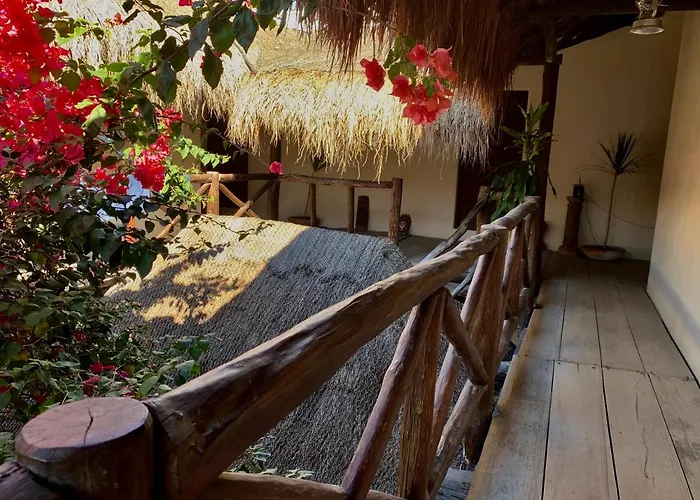Hotel Lo Nuestro Petit 3*